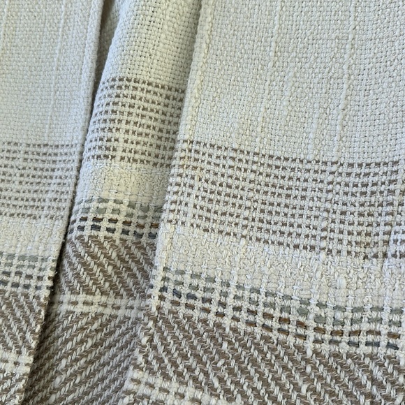 Jesamie handwoven mandarin collared duster - Picture 4 of 6